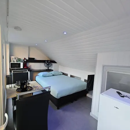 Privatunterkunft Confortable 2p Avec Terasse Ostende