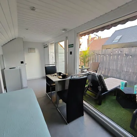 Privatunterkunft Confortable 2p Avec Terasse Ostende