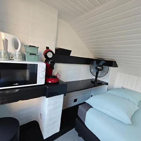 Privatunterkunft Confortable 2p Avec Terasse *